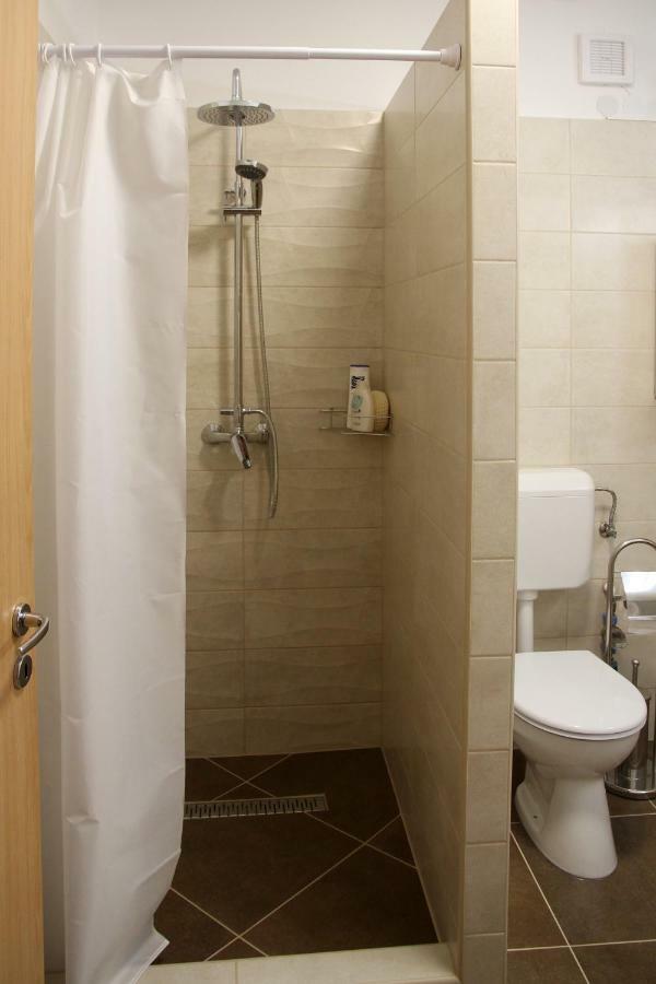 Aqua City Apartman Hajduszoboszlo Exterior photo